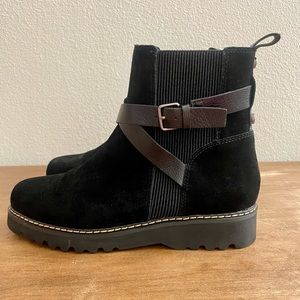 Donald Pliner NWT black suede boots. Cute side buckles. Comfy. No original box.